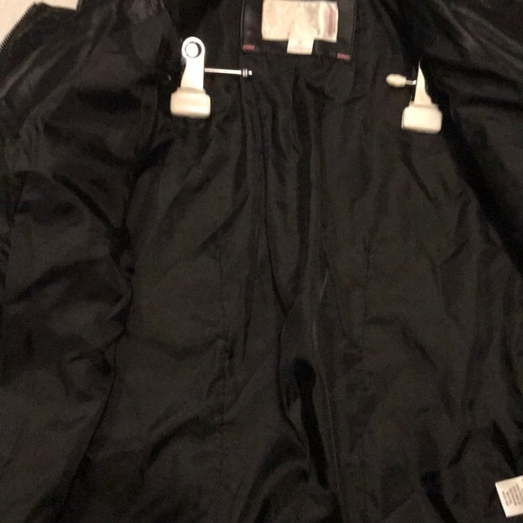 Jacket - Picture 5 of 5